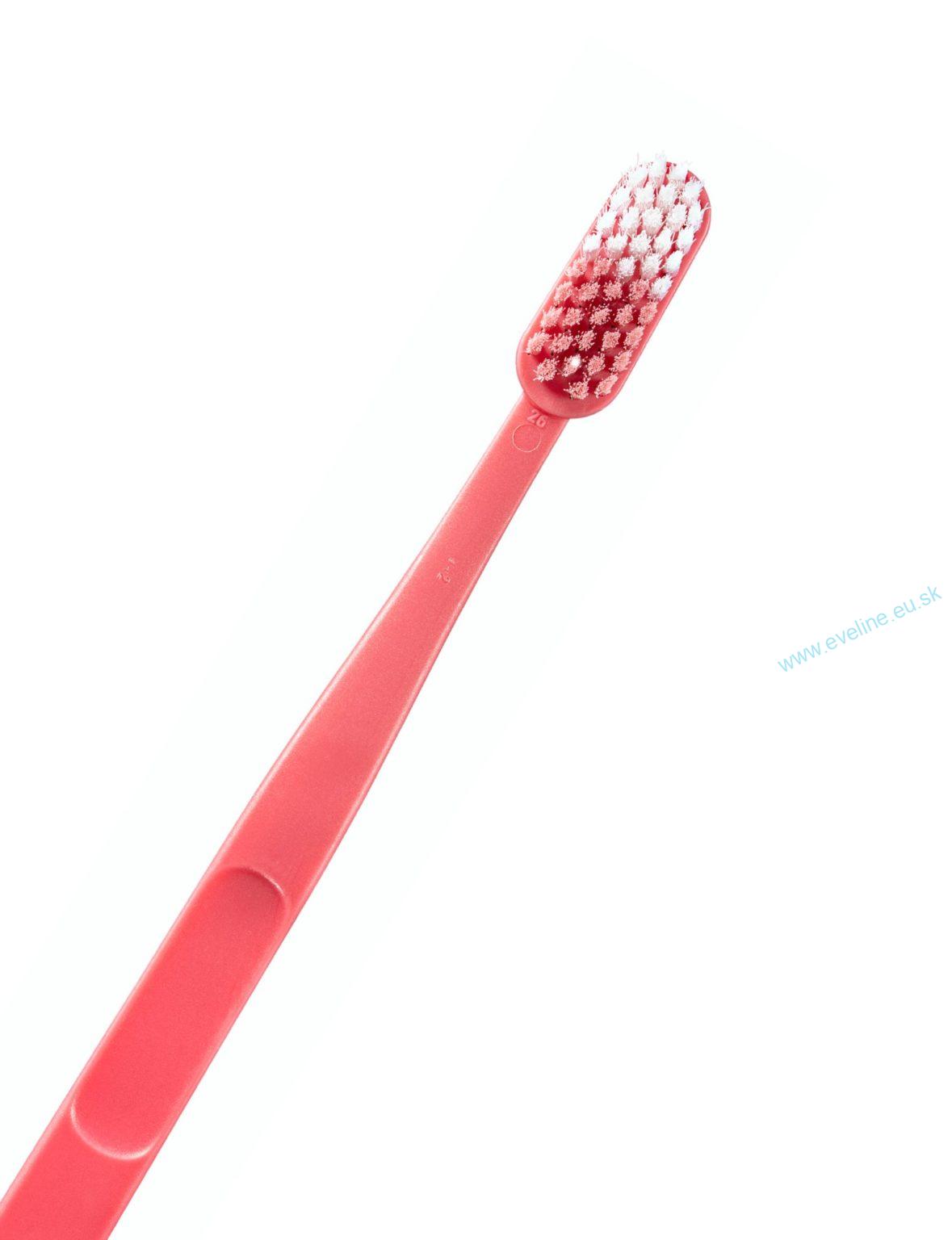 Zubná kefka Jordan Clean Smile - jemná, 1 balenie - 3 ks - mix farieb